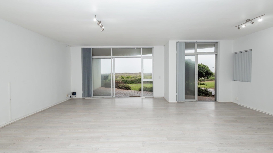 To Let 3 Bedroom Property for Rent in Table View Western Cape